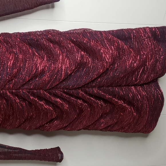 Guess Metallic V Neck Long Sheer Sleeve Ruched Knit Mini Dress - Picture 5 of 10